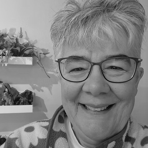 Liz Butler play therapist and creative relational counsellor